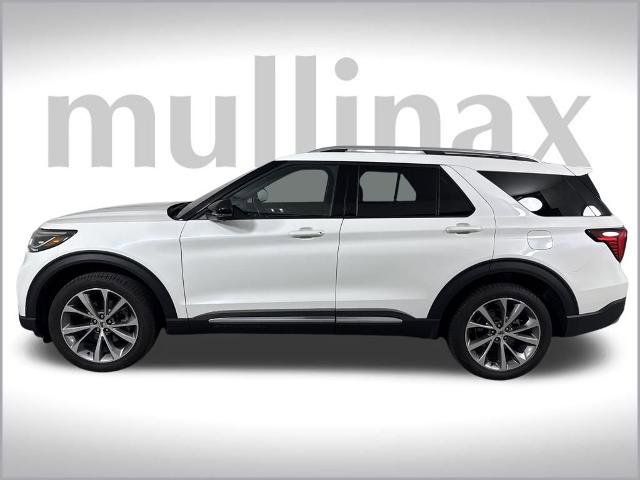 Certified 2025 Ford Explorer Platinum w/ Ultimate Package image 13