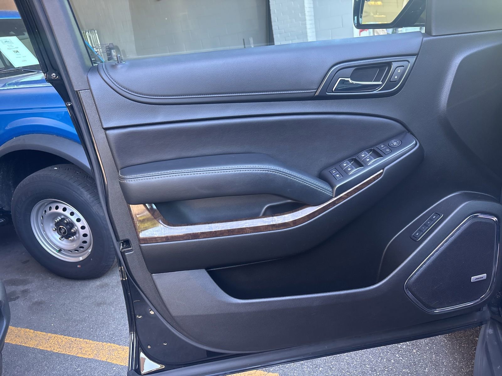 Used 2019 Chevrolet Tahoe LT AWD/4WD image 46