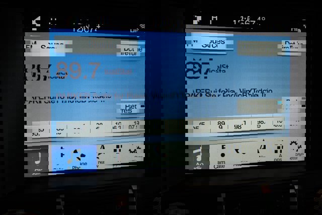 Certified 2019 Ford Mustang GT Premium w/ GT Performance Package image 28