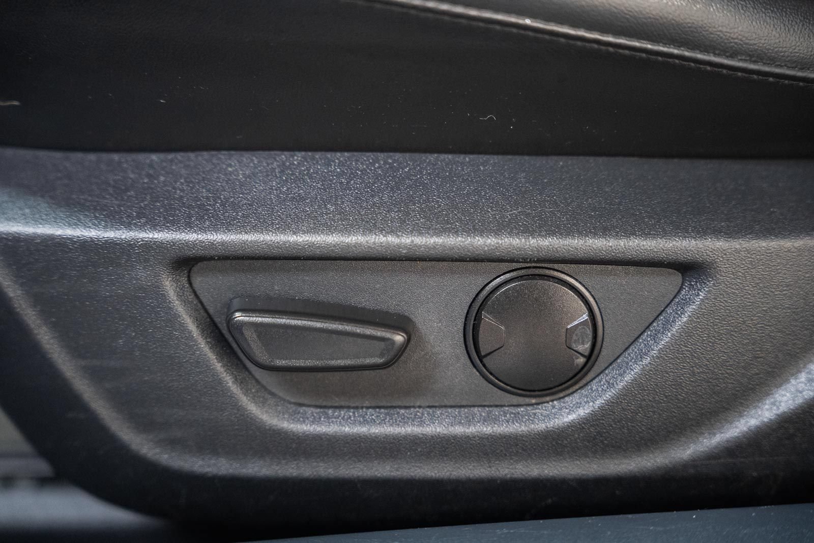 Certified 2024 Ford Mustang Premium RWD image 27