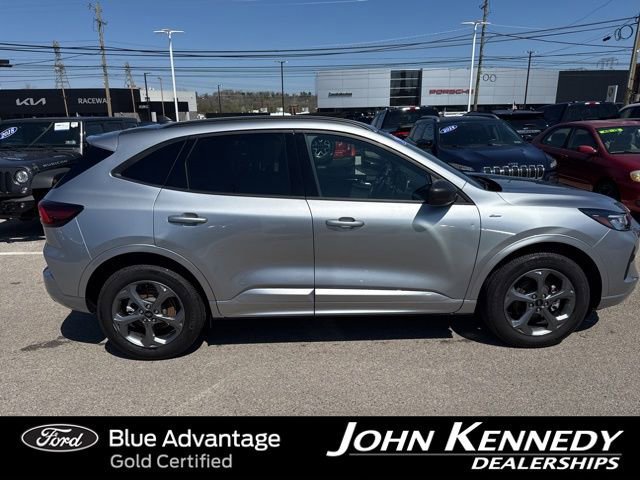 Certified 2024 Ford Escape ST-Line w/ Tech Pack #1 image 6