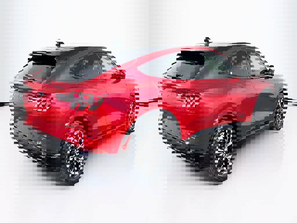 Certified 2021 Ford Mustang Mach-E Premium image 5