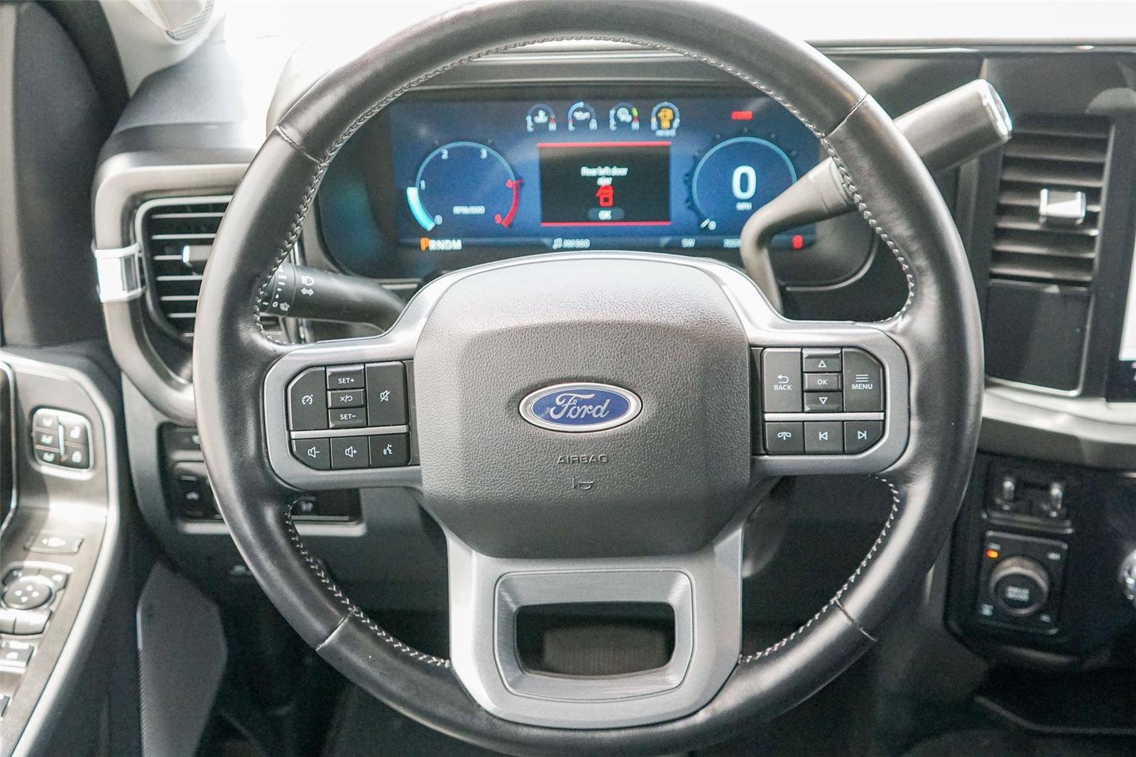 Certified 2023 Ford F250 Lariat w/ Chrome Package AWD/4WD image 26