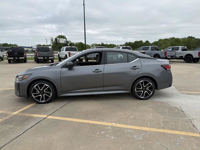 Used 2025 Nissan Sentra SR FWD image 5