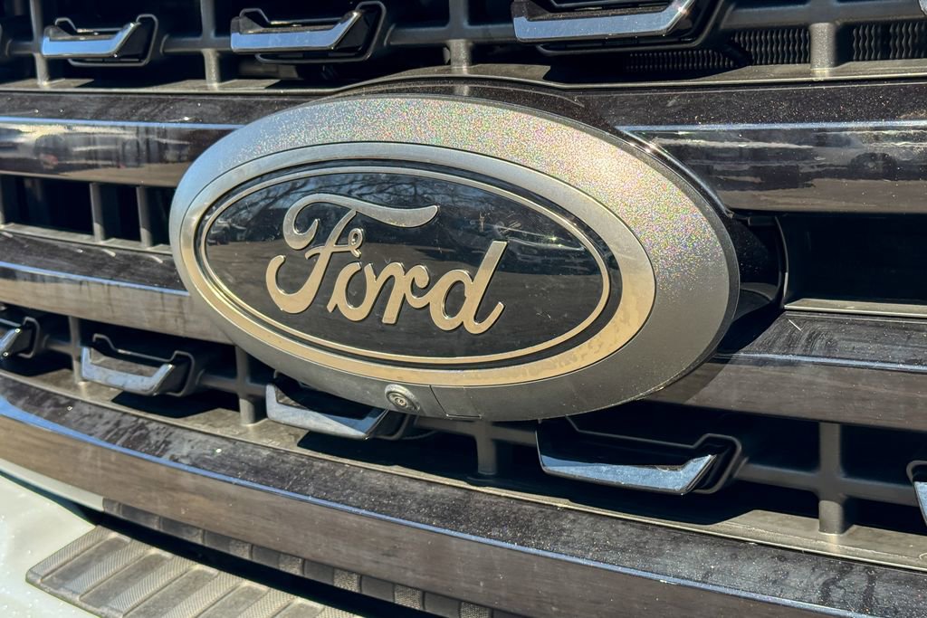 Certified 2024 Ford F250 Lariat w/ Black Appearance Package image 10