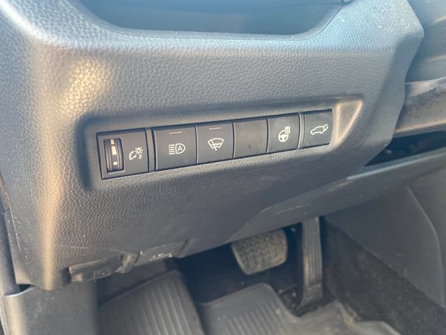 Used 2019 Toyota RAV4 XLE w/ Convenience Package AWD/4WD image 17