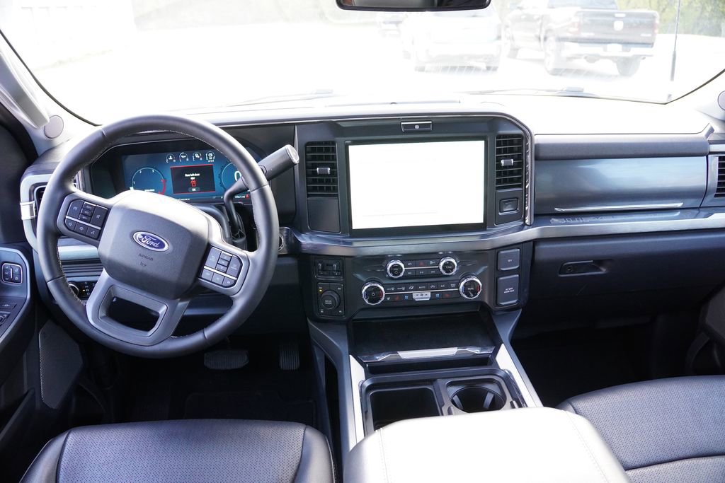 Certified 2025 Ford F350 Lariat w/ Black Appearance Package AWD/4WD image 20