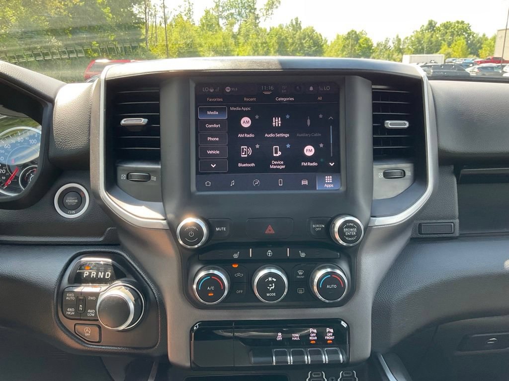 Used 2022 RAM 1500 Big Horn w/ Night Edition AWD/4WD image 5