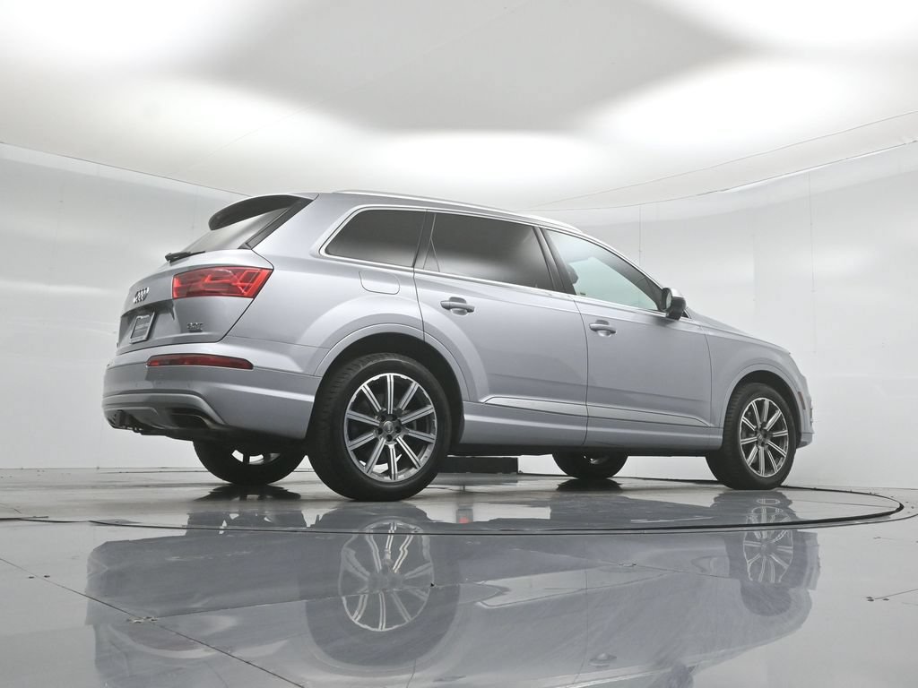 Used 2017 Audi Q7 3.0T Premium Plus w/ Premium Plus Package AWD/4WD image 52