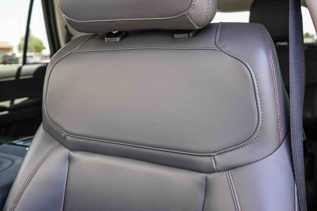 Certified 2025 Ford Expedition Active AWD/4WD image 30