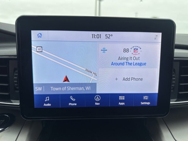 Certified 2023 Ford Explorer XLT w/ Equipment Group 202A image 33