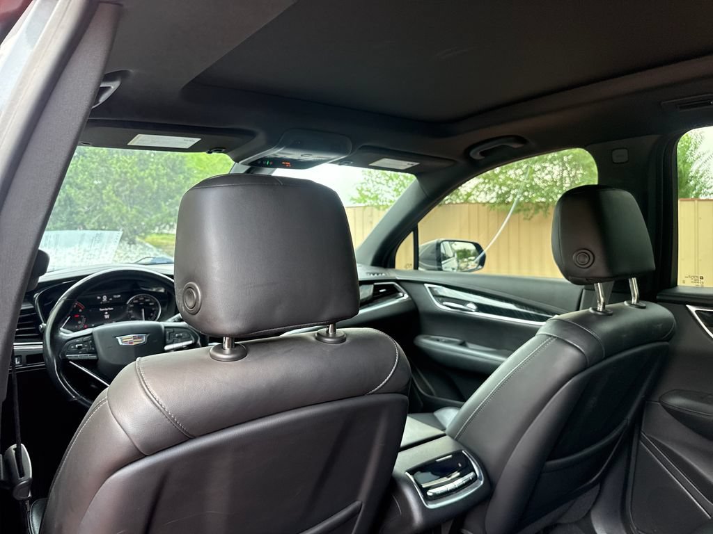 Used 2022 Cadillac XT6 Premium Luxury AWD/4WD image 23