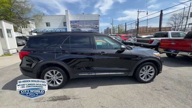 Certified 2023 Ford Explorer XLT w/ Equipment Group 202A AWD/4WD image 4