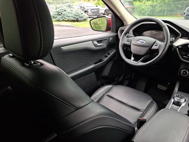 Certified 2020 Ford Escape SEL AWD/4WD image 17