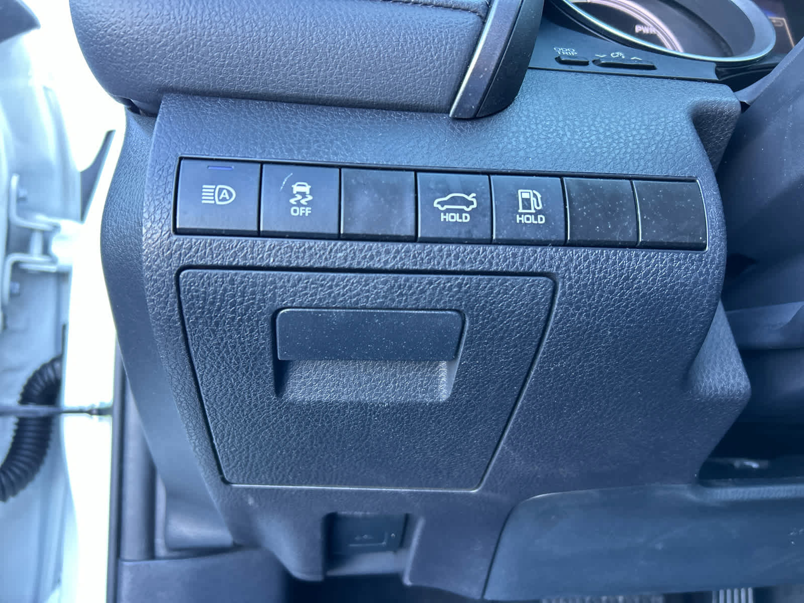 Used 2023 Toyota Camry LE image 30