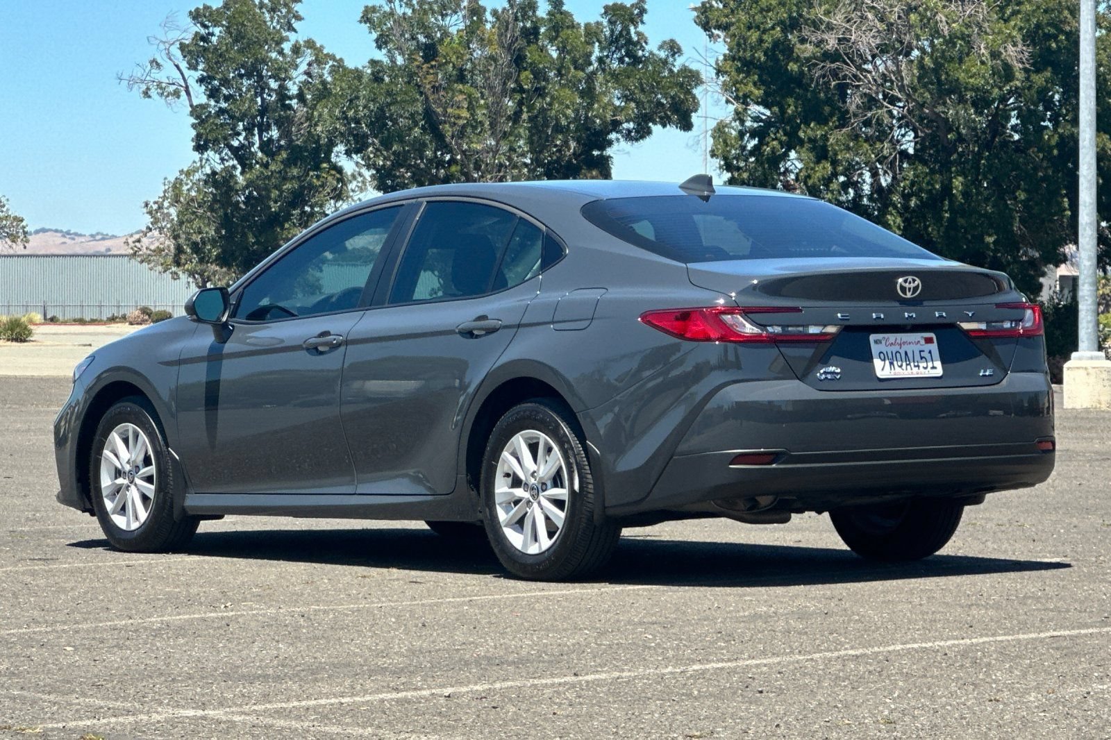 Used 2026 Toyota Camry LE w/ Convenience Package AWD/4WD image 5