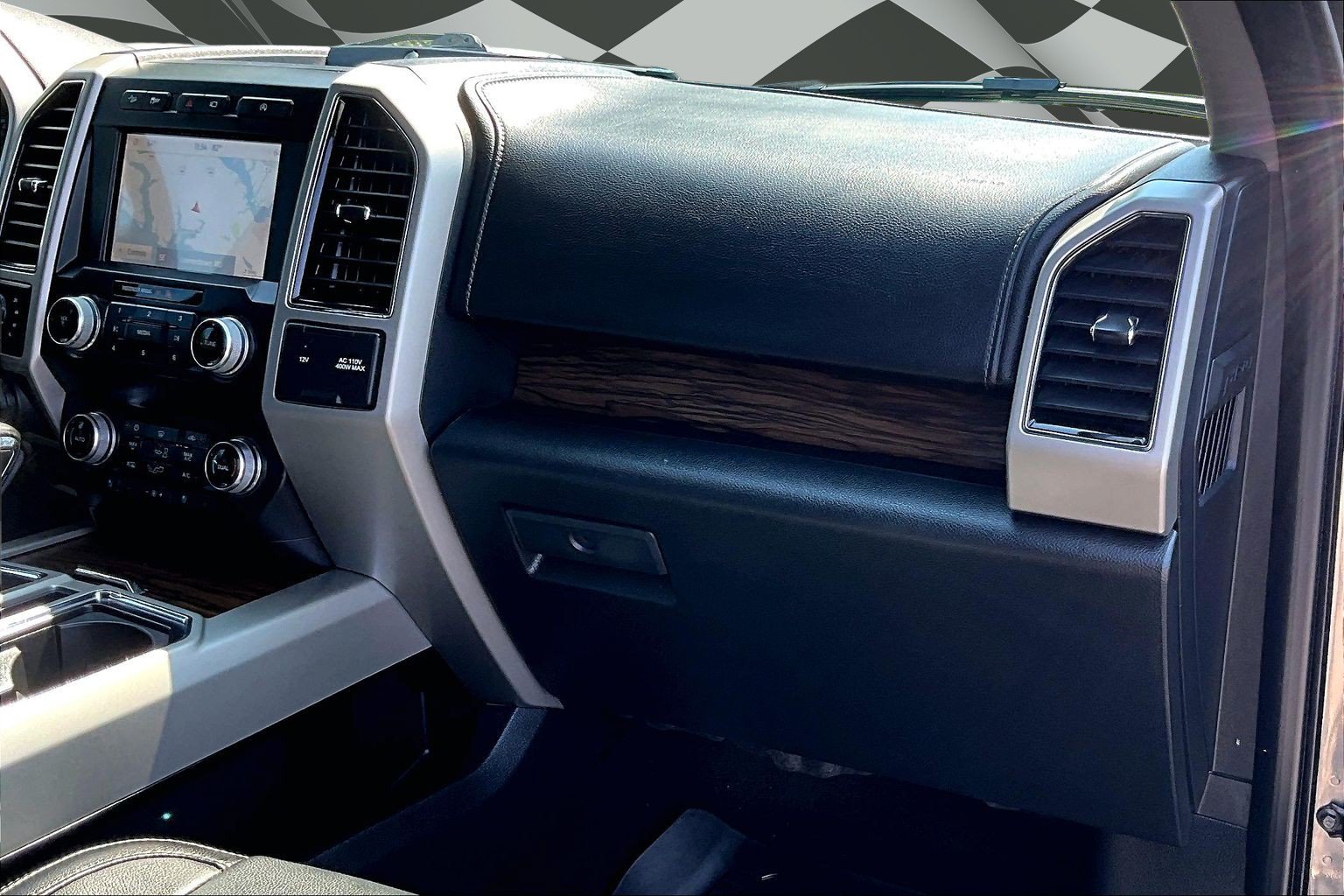 Certified 2020 Ford F150 Lariat w/ Equipment Group 502A Luxury AWD/4WD image 16