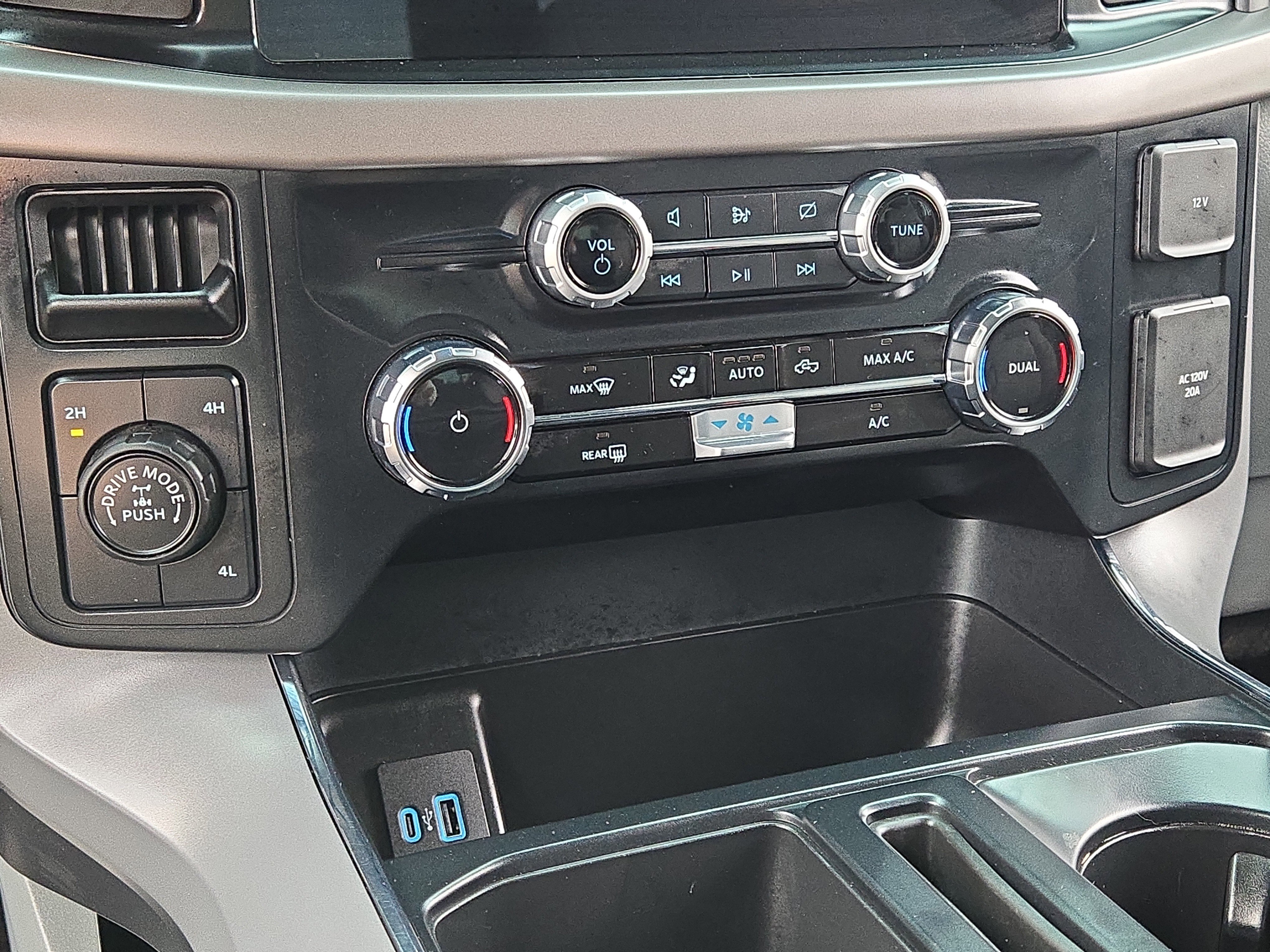 Certified 2024 Ford F150 XLT w/ Mobile Office Package image 30