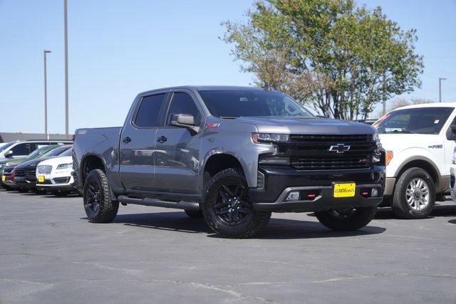 Used 2020 Chevrolet Silverado 1500 LT Trail Boss image 2