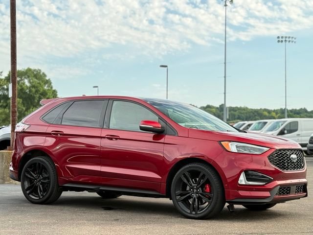 Certified 2019 Ford Edge ST w/ Equipment Group 401A AWD/4WD image 35