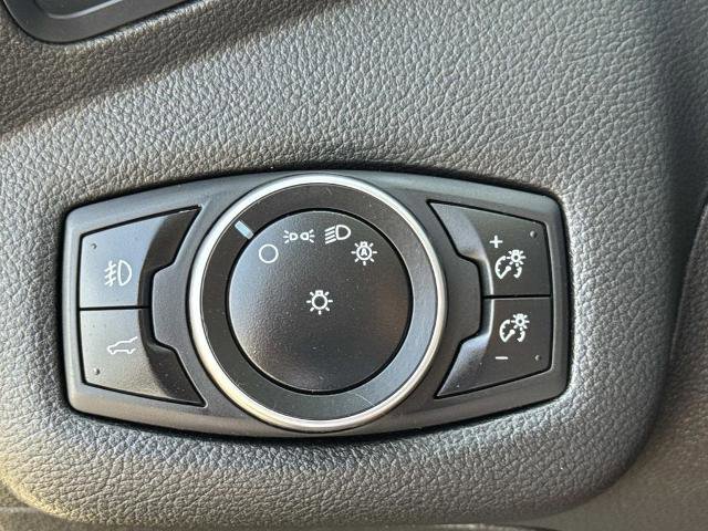 Certified 2018 Ford Escape SE image 28