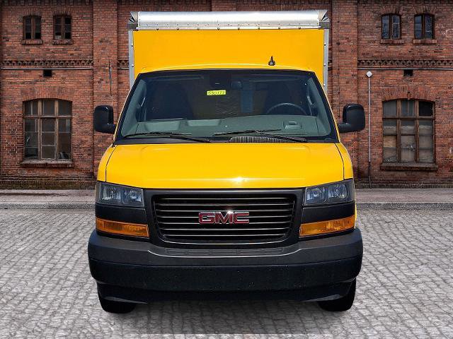 Used 2021 GMC Savana 3500 w/ Power Convenience Package RWD image 2