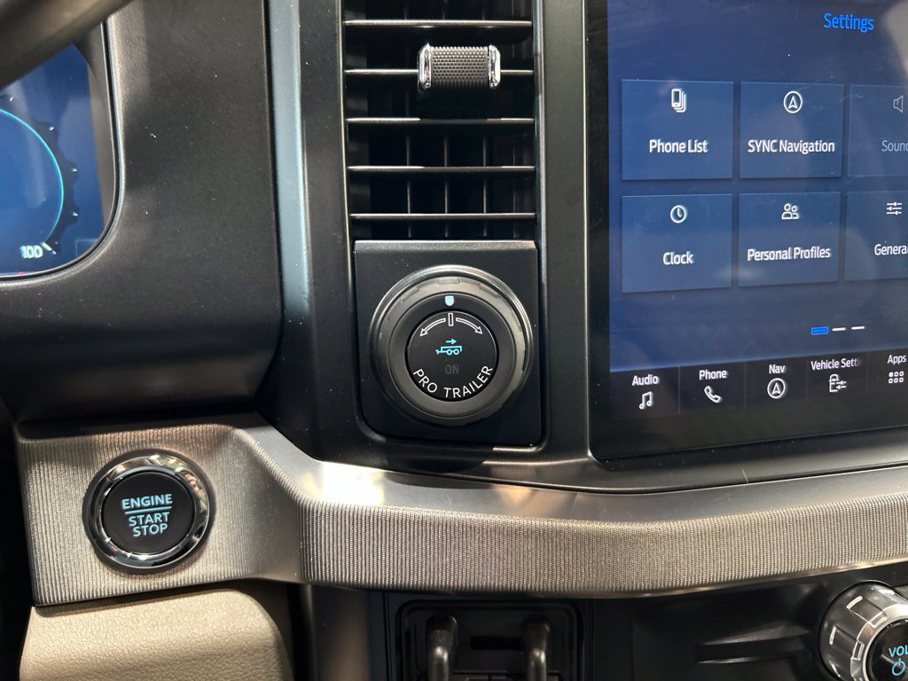 Certified 2025 Ford F350 Platinum w/ Platinum Plus Package AWD/4WD image 20
