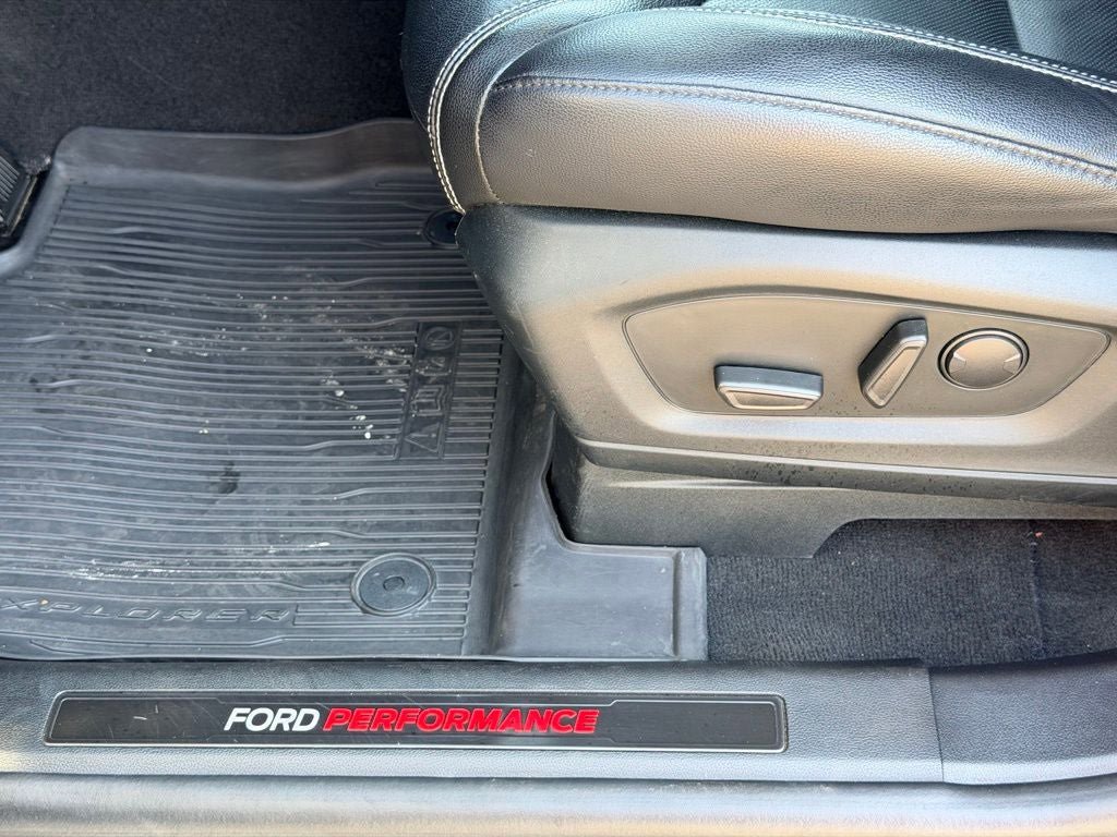 Certified 2022 Ford Explorer ST w/ Equipment Group 401A AWD/4WD image 28