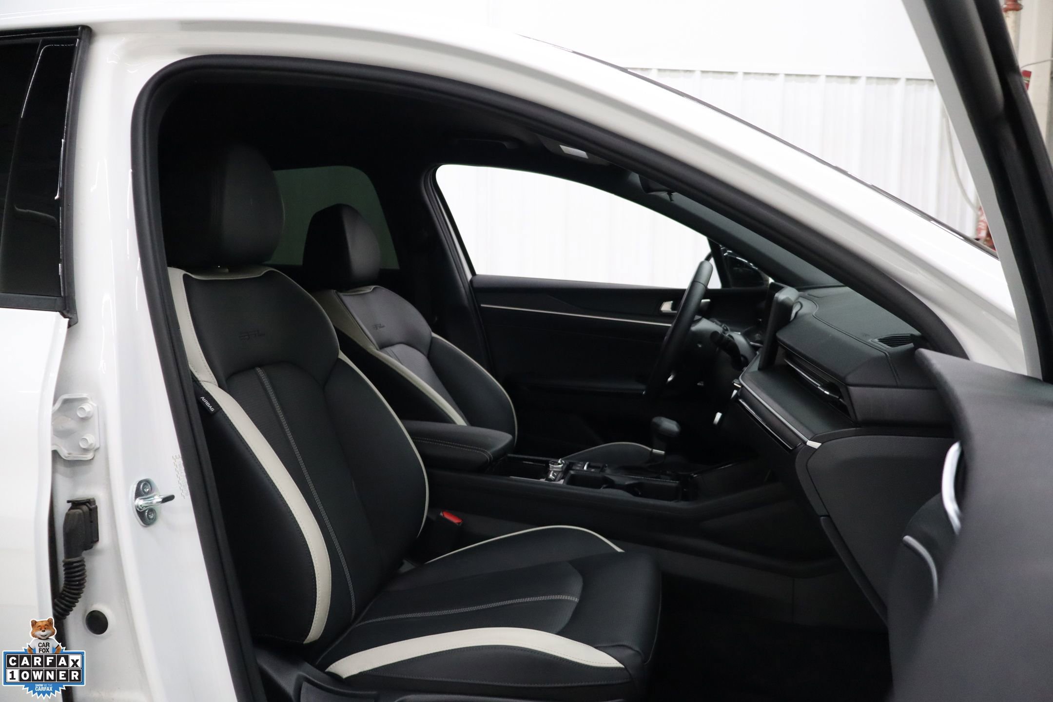 Used 2025 Kia K5 GT-Line FWD image 32