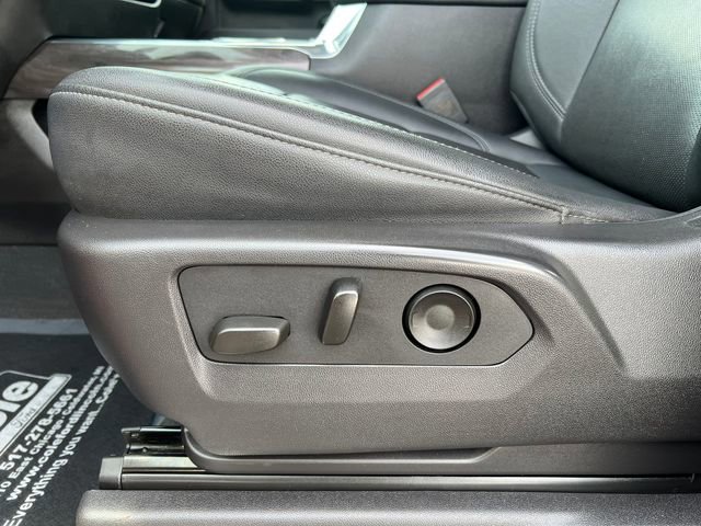 Used 2024 Chevrolet Silverado 2500 LTZ w/ LTZ Plus Package image 21