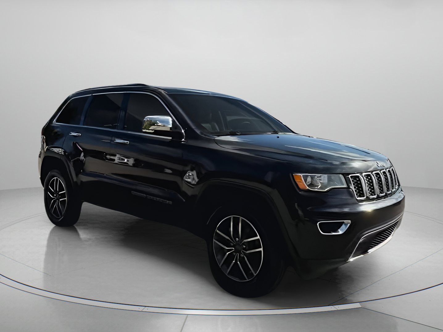 Used 2019 Jeep Grand Cherokee Limited image 2