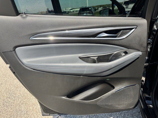 Used 2023 Buick Enclave Essence w/ Experience Buick Package AWD/4WD image 27