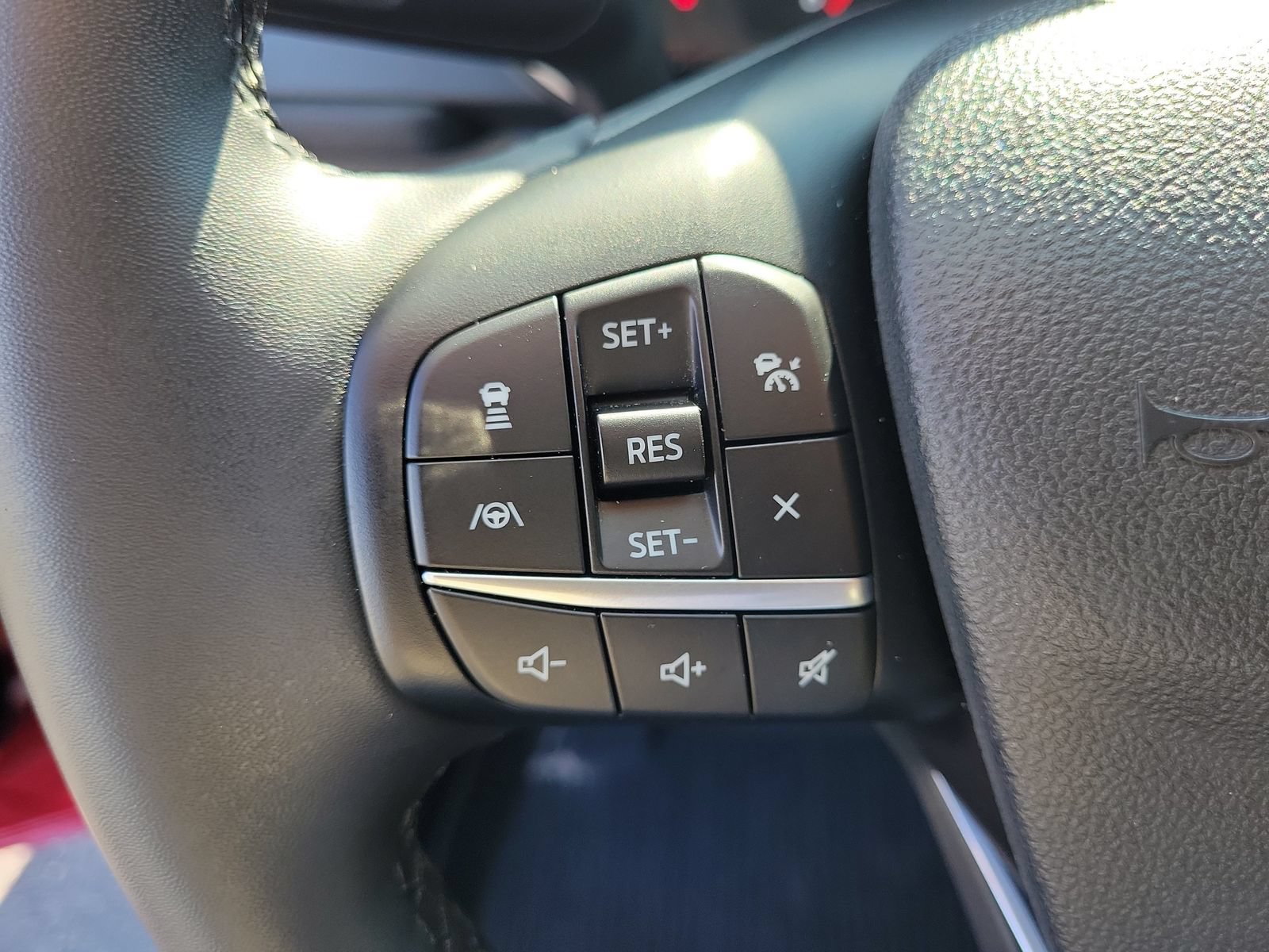 Certified 2022 Ford Escape SE w/ SE Sport Appearance Package FWD image 20