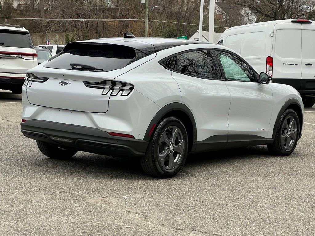 Certified 2023 Ford Mustang Mach-E Select w/ Comfort Package Lite image 5