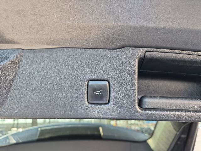 Certified 2022 Ford Escape SEL AWD/4WD image 16