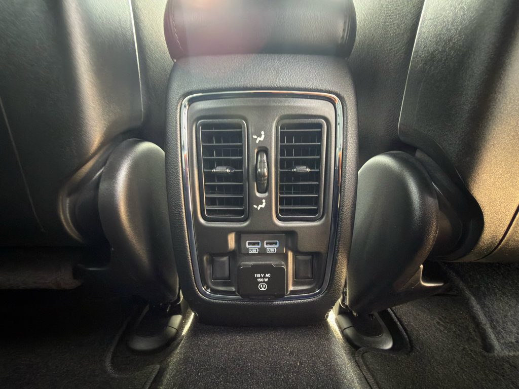 Used 2022 Jeep Grand Cherokee Limited AWD/4WD image 19