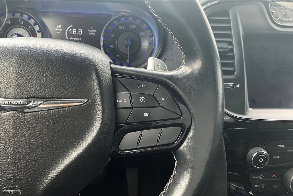 Used 2020 Chrysler 300 S AWD/4WD image 12