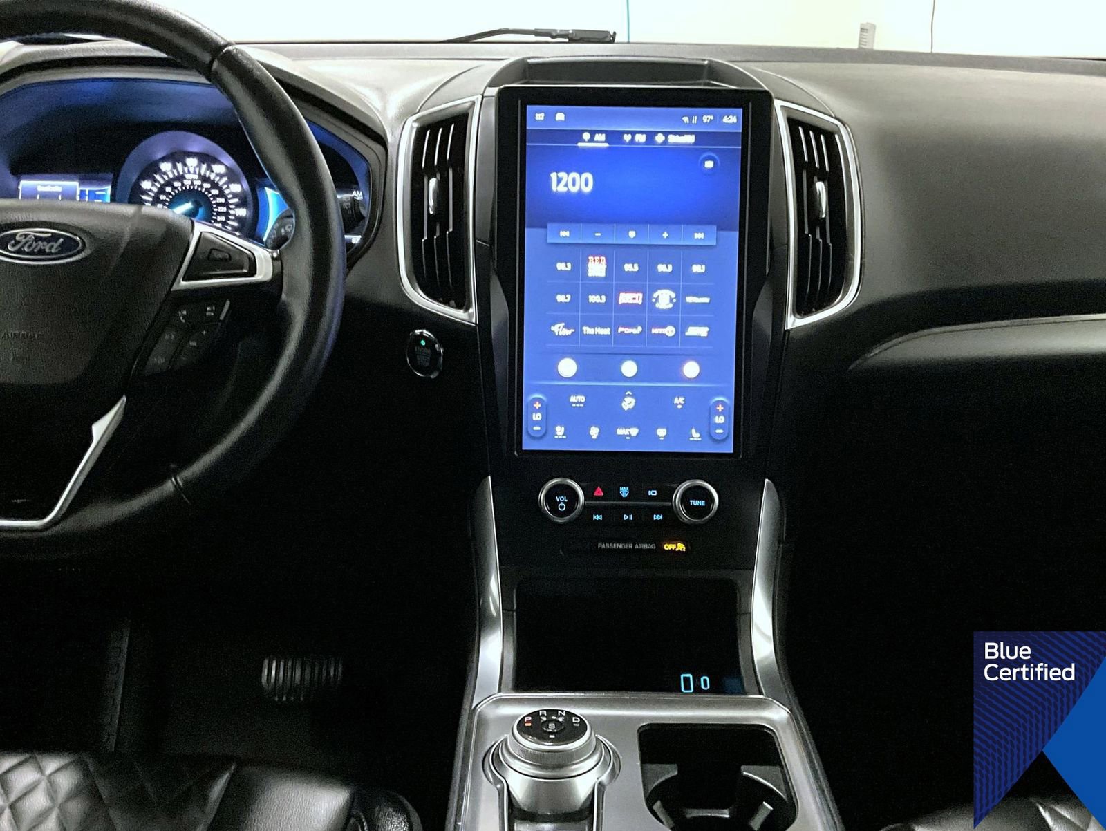 Certified 2024 Ford Edge Titanium image 13