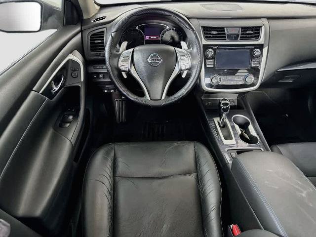Used 2018 Nissan Altima 2.5 SR w/ SR Midnight Edition FWD image 10