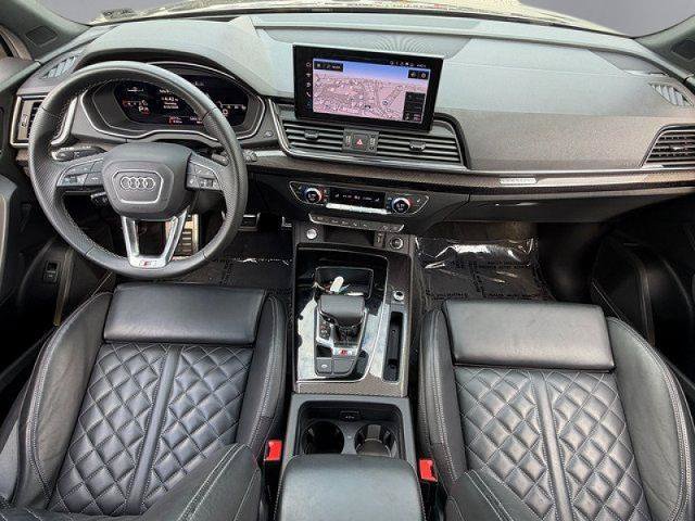 Used 2024 Audi SQ5 Prestige AWD/4WD image 3