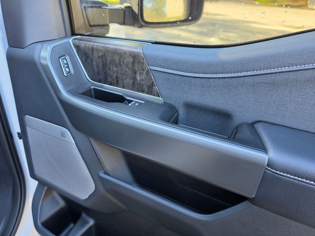 Certified 2026 Ford F250 Lariat w/ Black Appearance Package image 46