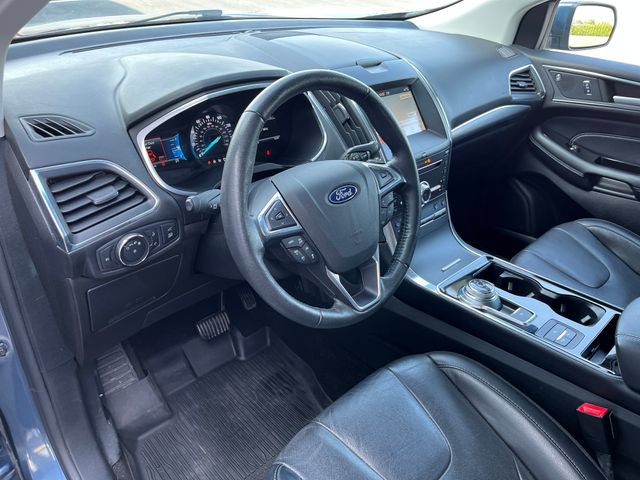 Certified 2019 Ford Edge Titanium w/ Equipment Group 301A FWD image 13