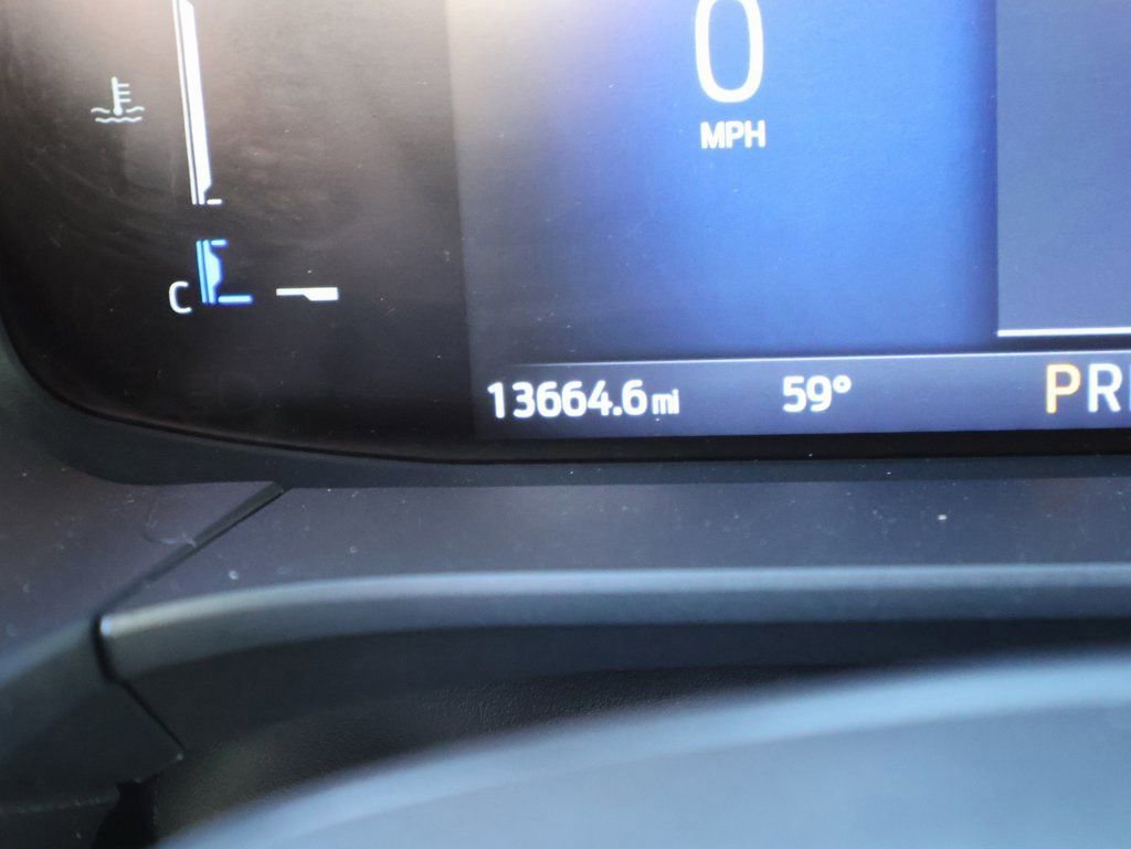 Certified 2025 Ford Escape ST-Line image 30