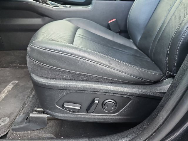 Used 2024 Kia Sorento S AWD/4WD image 18