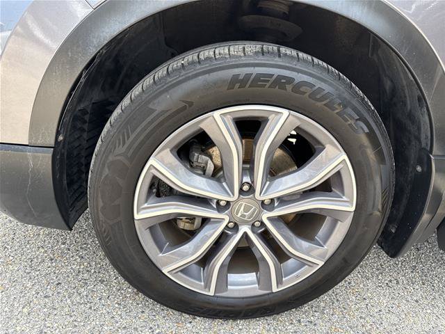 Used 2020 Honda CR-V Touring image 32
