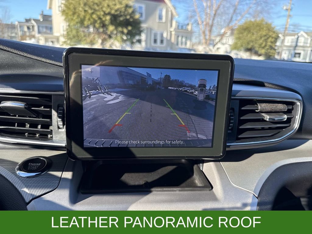 Certified 2022 Ford Explorer XLT w/ Equipment Group 202A image 26