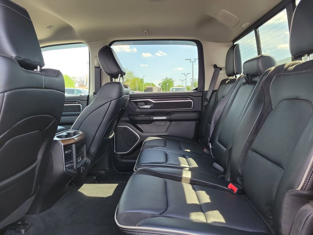 Used 2022 RAM 1500 Laramie AWD/4WD image 14
