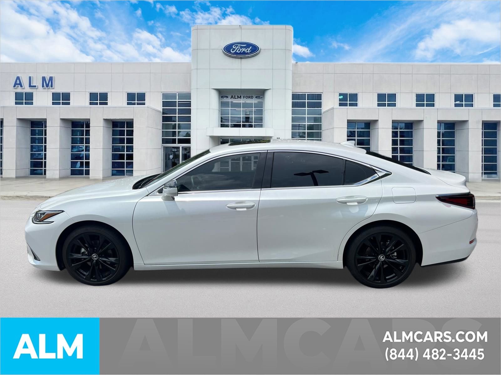 Used 2024 Lexus ES 350 w/ Accessory Package (Z1) FWD image 9