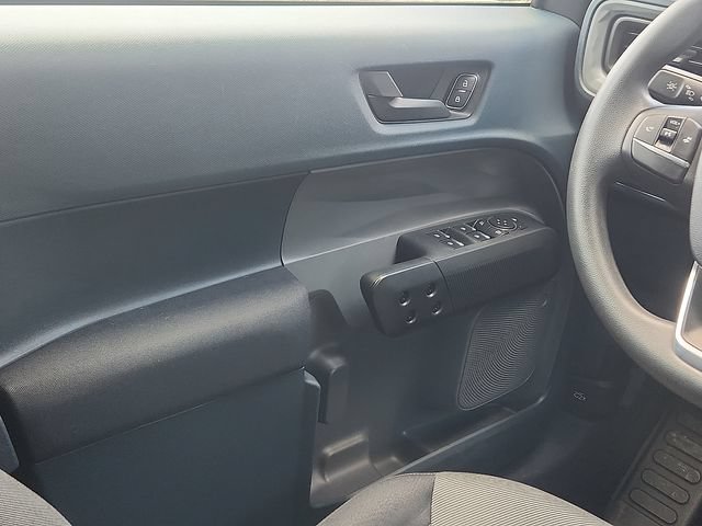 Certified 2022 Ford Maverick XL FWD image 11