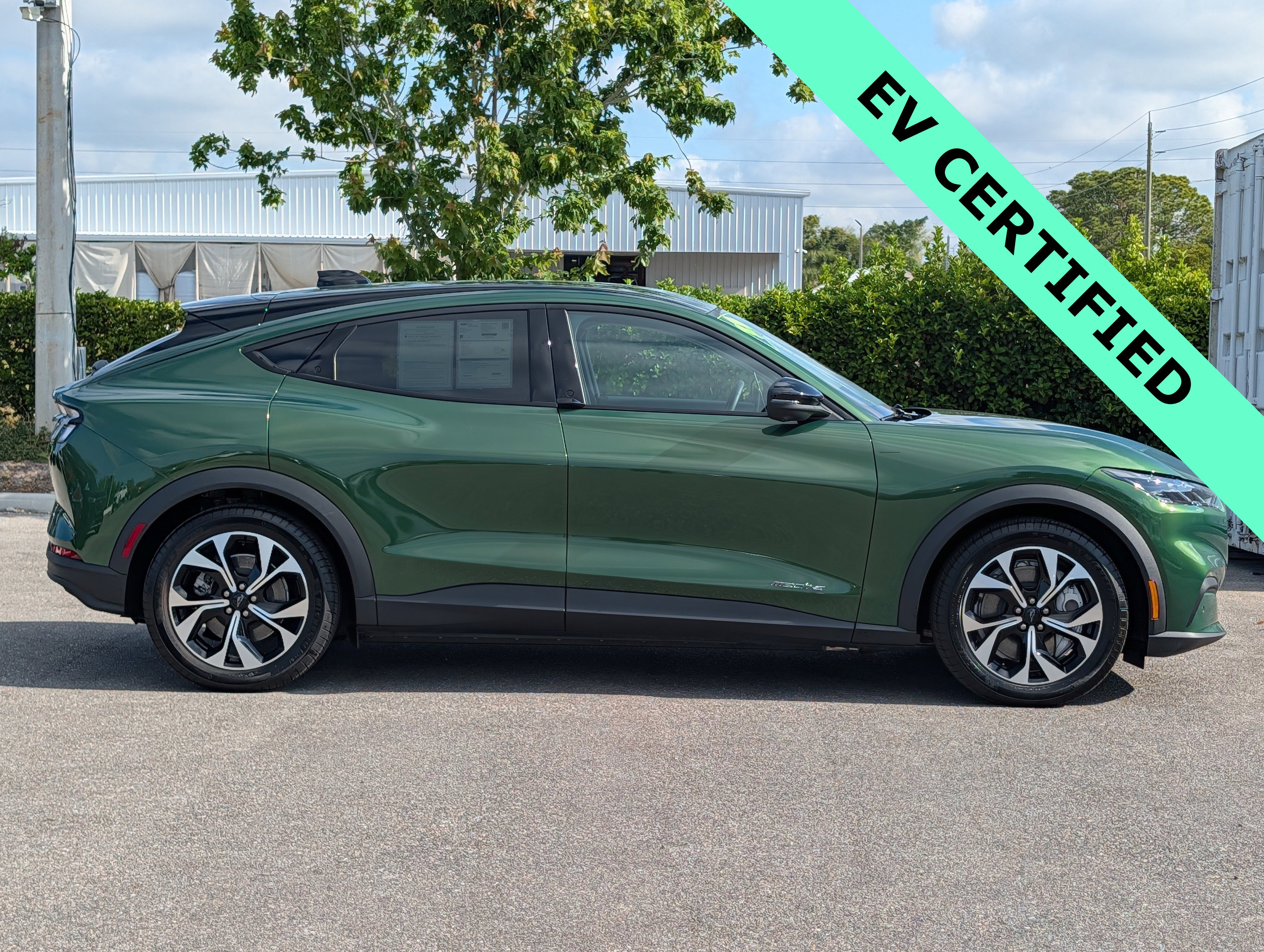 Certified 2025 Ford Mustang Mach-E Select RWD image 3